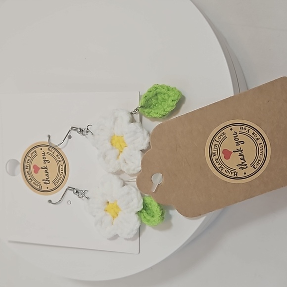 Hand Crafted Hand Knit Chrochet Dainty Daisy Dangling Earrings with fish hooks - Picture 6 of 17